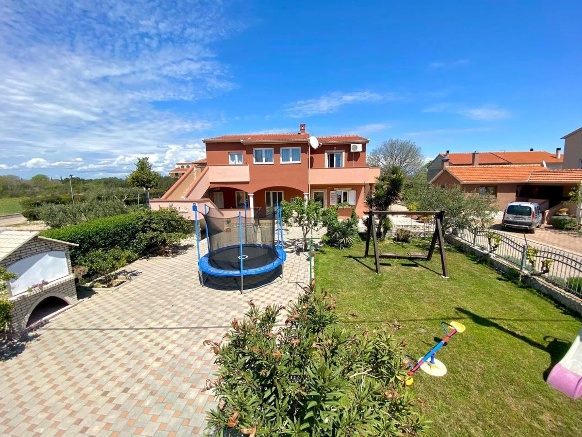 Apartmani Goga Weißenburg Exterior foto