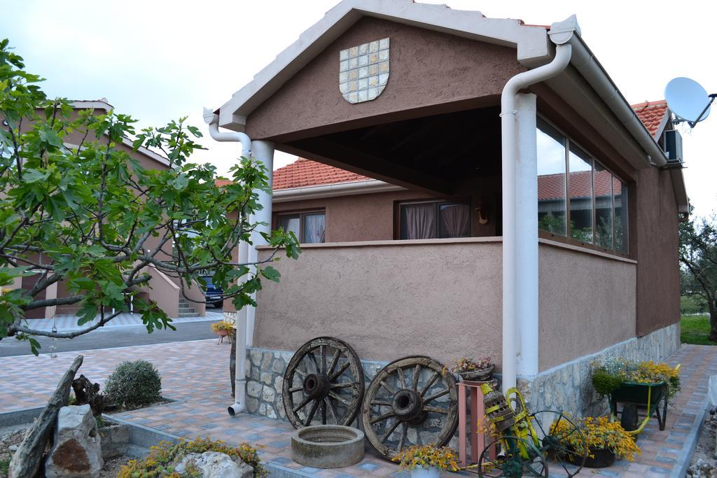 Apartmani Goga Weißenburg Exterior foto